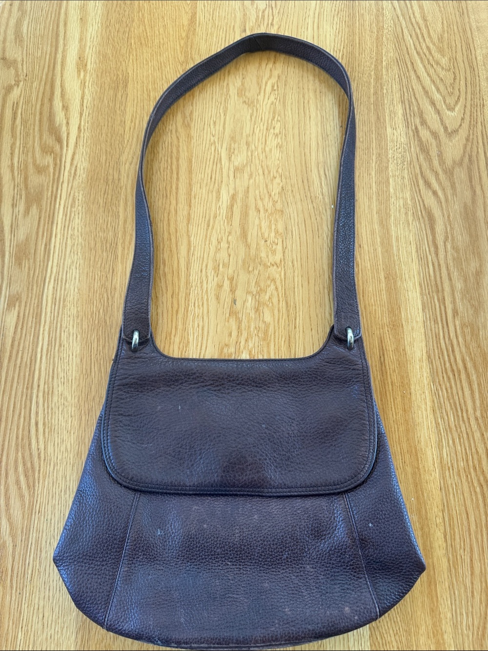 Vintage 90s Rolfs Pebble Leather Burgundy Shoulder Bag